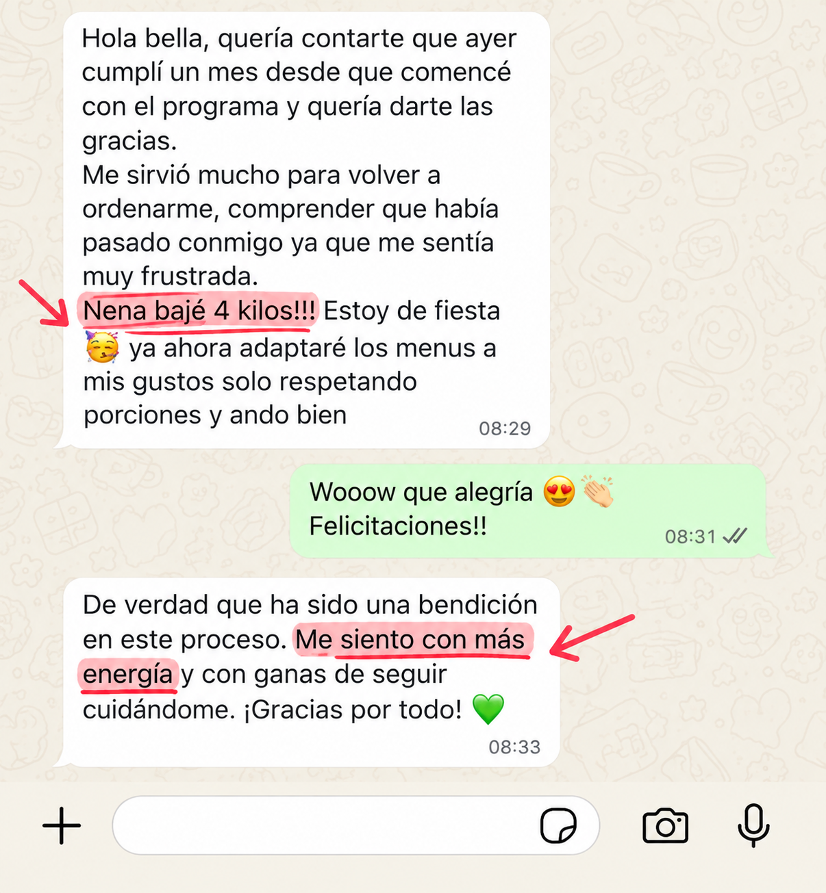 Mensaje de WhatsApp de una alumna contando su primer mes con el programa